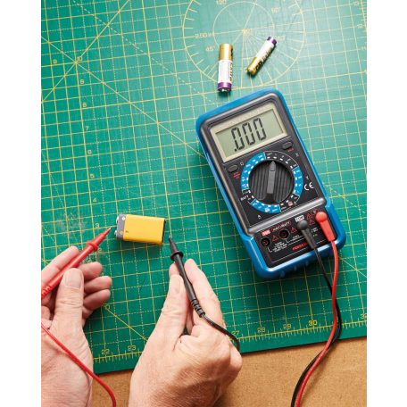 FERREX ANS-18-034 Kompakt 9V elemes digitális multiméter áramerősség, feszültség és ellenállás mérésére, hangjelzéssel, nagyméretű 3 ½ számjegyes LCD kijelzővel