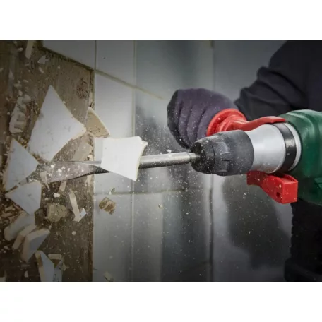 Bontott, HIBÁS ParkSide PBH 1550 C1 VS 1550W 5J SDS Plus bontó- és vésőkalapács hegyes és lapos vésővel kofferben (fúrás funkció nélkül, csak vésére alkalmas)