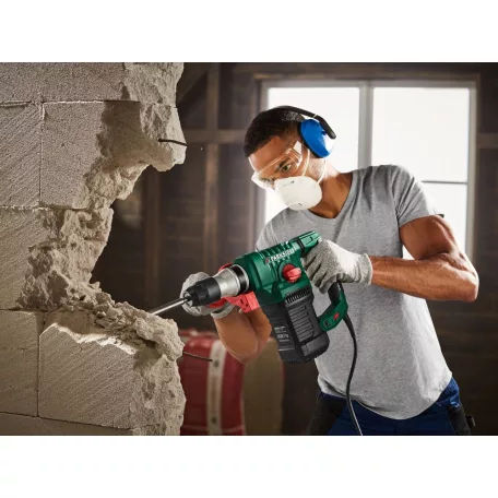 Bontott, HIBÁS ParkSide PBH 1550 C1 VS 1550W 5J SDS Plus bontó- és vésőkalapács hegyes és lapos vésővel kofferben (fúrás funkció nélkül, csak vésére alkalmas)