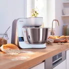 Bosch MUM5XW20 SCALE 1000W 3.9L fehér - barna konyhai robotgép, dagasztógép turmixal, reszelővel és aprítóval, beépített mérleggel