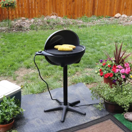 George Foreman 22460-56 kültéri / beltéri elektromos 2400W 2 az 1-ben grillsütő: asztali gömbgrill / állógrill