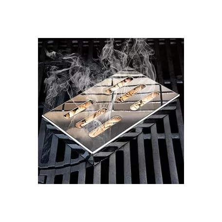 GrillMeister Smoker Box BBQ 21 x 13 x 3.5 cm nemesacél inox füstölődoboz, füstölő box intenzív grillaromához, faszén-, gáz- és pellet tüzelésű grillekhez