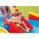  INTEX 57453 Rainbow Play Center 428L csúszdás, szivárvány élménymedence, 297 x 193 x 135 cm vízi játszótér, kerti pancsoló medence csúszdával