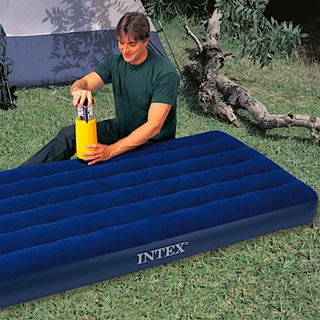 INTEX 64756 Dura-Beam Standard 191 x 76 x 25 cm egyszemélyes, 136 kg teherbírású sötétkék velúr matrac kepingezéshez (kül- és beltérre)