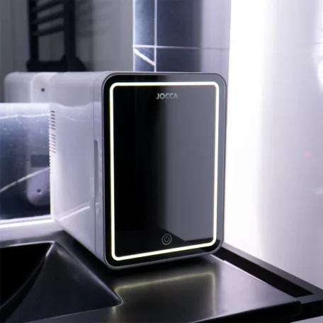 JOCCA 2400 Beauty 4L kozmetikai mini hűtő, hordozható autós + hálózati 12V / 230V 4 literes mini termoelektromos hűtőszekrény LED-es tükörrel, sminktükör ajtóval