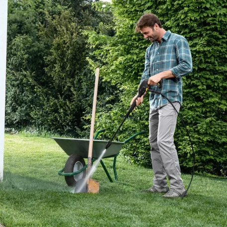 Kärcher / Karcher K2 Universal 1400W max. 110bar kompakt magasnyomású mosó, sterimo szennymaró fejjel (1.673-000.0 | 961888) OB-5052535