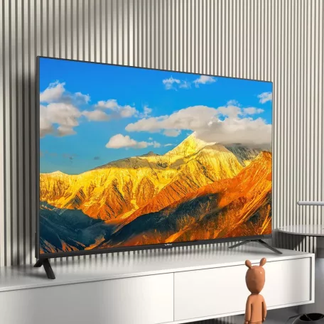 CHiQ L40G7B FHD 40" 100 cm FullHD 50 Hz 1920 x 1080 pixel Frameless HDR 10 LED TV, Google TV, HDMI, LAN, WIFI, Bluetooth, USB televízió, okostévé