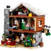   LEGO® ICONS™ 10325 Alpesi házikó, karácsonyi falu, 21 x 24 x 16 cm 3 szintes ház ünnepi díszítésű vendégszobával, izzó kandallóval és korcsolyapályával, motors szánnal és karácsonyfával