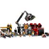   LEGO® City 60472 Roncstelep autókkal 871 elemű építőkocka készlet markoló daruval, zúzógéppel, iroda épülettel, 2 autóval és 4 minifigurával