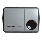 Leifheit 11700 Regulus mechanikus szőnyegseprű, gördíthető, teljesen fém szőnyegtisztító zöld vagy limitált ezüst színben