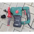 BONTOTT, HIBÁS, működésképtelen ParkSide PBH 1550 B2 1550W 5J SDS Plus bontó- és vésőkalapács, tartozékaival, kofferben, működő motorral, alkatrésznek (nem fúr, nem vés)