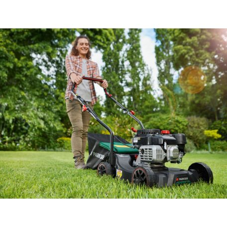ParkSide PBM 132 B1 négyütemű 132 cm3 benzinmotoros fűnyíró 41cm vágásszélességgel, 1.8 kW 2.45 PS benzines fűnyírógép (nem önjáró)