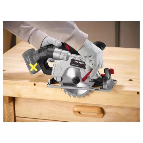 ParkSide Performance PHKSAP 12 B2 SOLO X12V Brushless prémium akkus kézi körfűrész 140 mm fűrészlappal, akku és töltő nélkül, kofferben, kefementes motorral