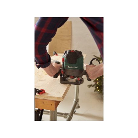 BONTOTT ParkSide POF 1200 D3 / E4 elektromos 1200W felsőmaró, felsőmarógép 6 részes marókészlettel, bontott csomagolásban, 14 napos visszavett termék