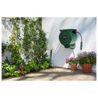 ParkSide PSA 25 D1 25m 6 bar fali automata tömlődob, falra szerelhető tömlőtároló, tömlődoboz 25 méter 1/2" locsolótömlővel és állítható szórófejjel 