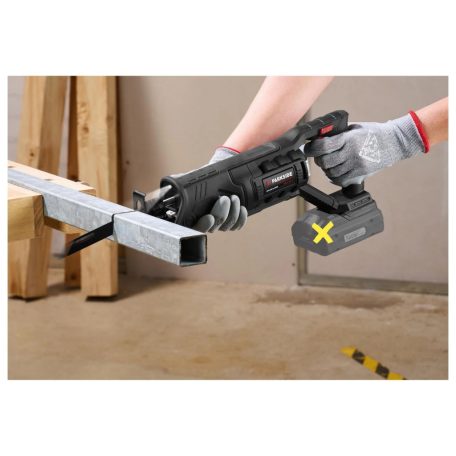 ParkSide Performance PSSAP 20-Li E6 SOLO prémium Brushless (BL - kefementes) X20V akkus, 20V akkumulátoros kardfűrész, orrfűrész akku és töltő nélkül, 22 mm lökethosszal