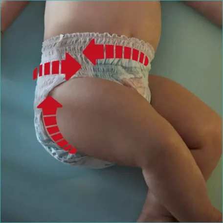 Pampers Pants 3 Midi Mega Pack 128 db kakibakimentes bugyipelenka 3-as méretben, 6 - 11 kg súlycsoport számára