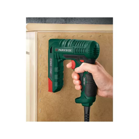 ParkSide PHET 15 C2 XL 15W / 70W elektromos tűzőgép és szögbelövő 9500 db kapocs és szög kiegészítővel