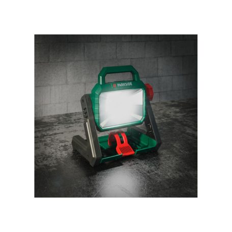 ParkSide PLSA 20-Li A1 SOLO hálózati, vagy 12V / 20V vezeték nélküli akkus, akkumulátoros LED reflektor, fényvető 20 db nagy fényerejű energiatakarékos LED-el