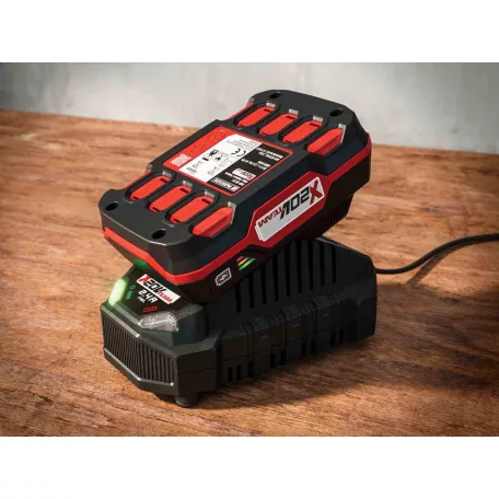  ParkSide SZETT-2  X20V Team 20V 2Ah akku és töltő késszlet - PAP 20 B1 20V 2Ah 40Wh Li-ion akkumulátor + PLG 20 A1 / C1 65W 2,4A hálózati töltő 