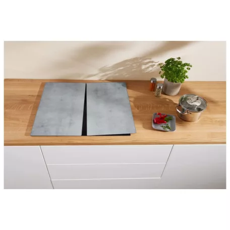 SilverCrest 2 darabos karcolás- és vágásálló, edzett üveg tűzhely fedőlap és vágódeszka, 52 x 30 cm / db méretben, kerámia főzőlapra