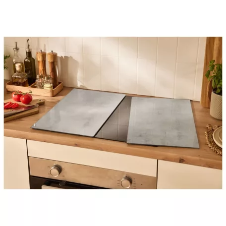 SilverCrest 2 darabos karcolás- és vágásálló, edzett üveg tűzhely fedőlap és vágódeszka, 52 x 30 cm / db méretben, kerámia főzőlapra