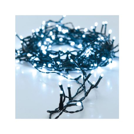 Simpex kültéri / beltéri jégfehér (hidegfehér) LED fényfüzér zöld kábellel, 400 db hidegfehér LED-el 8 méter, 8 program (AX8-510000)