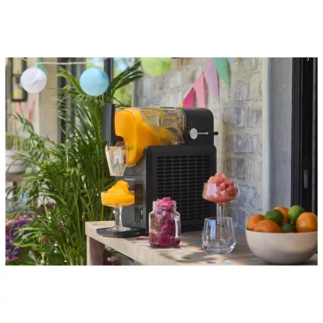 SilverCrest SSM 220 A1 Premium SLUSHi Ice Maker FreezeUp kompresszoros prémium jégkásagép, jégkása, gyümölcslé, milkshaken frappé és koktél készítő gép, jégkásakészítő és adagoló automata, 220W 1.9 liter, 5 program