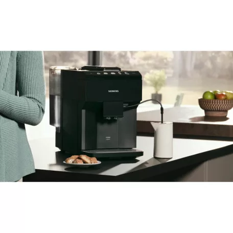 Siemens EQ500 TP511R09 örlőműves teljesen automata kávéfőző 15 bar nyomás 1.9 liter víztartály 270g kávébab tartály, integrált tejtartály