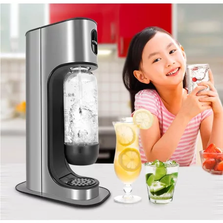 SodaCo S100S Stainless Steel Soda Maker nemesacél, inox szódagép, házi szódakészítő 1 db 425g CO2 patronnal és 1 db 1 literes szénsavasító palackkal