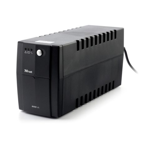 Trust 17681 Black AVR 600VA / 300W UPS, kompakt, fekete szünetmentes tápegység 12V 7Ah zselés akkumulátorral